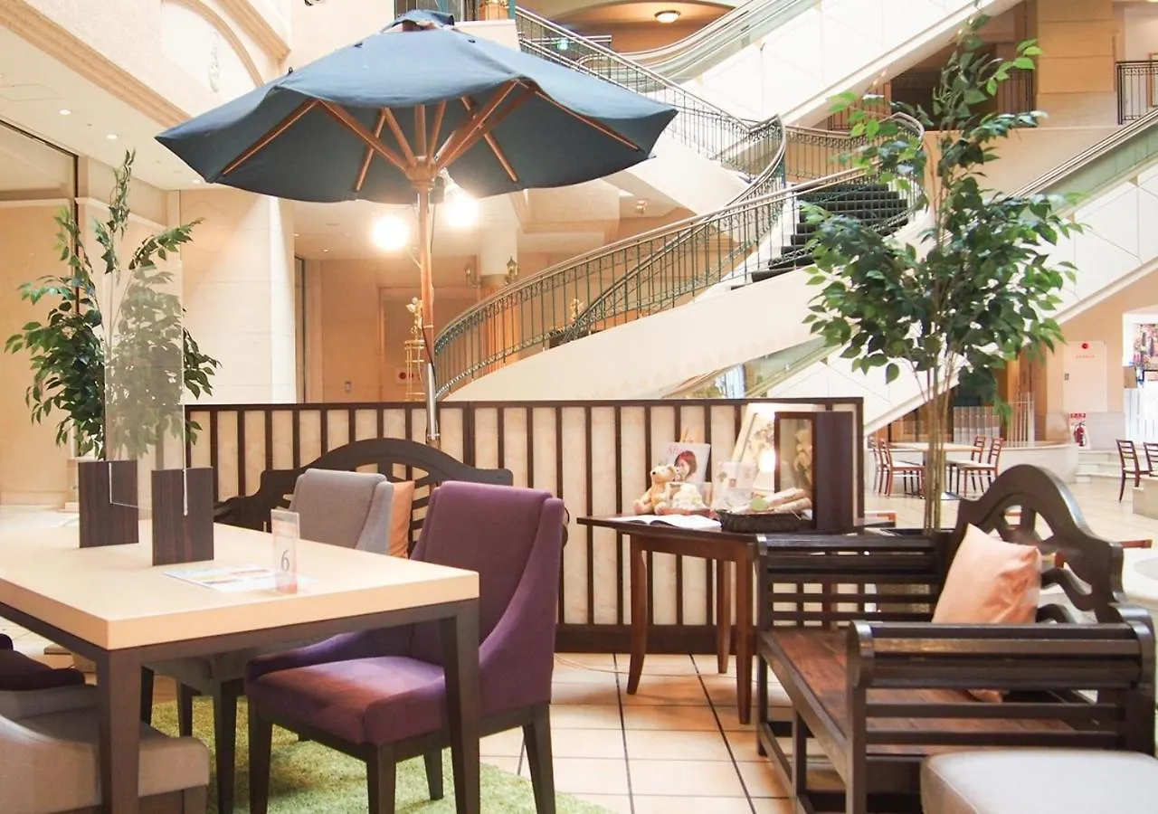 Hotel Emisia Саппоро