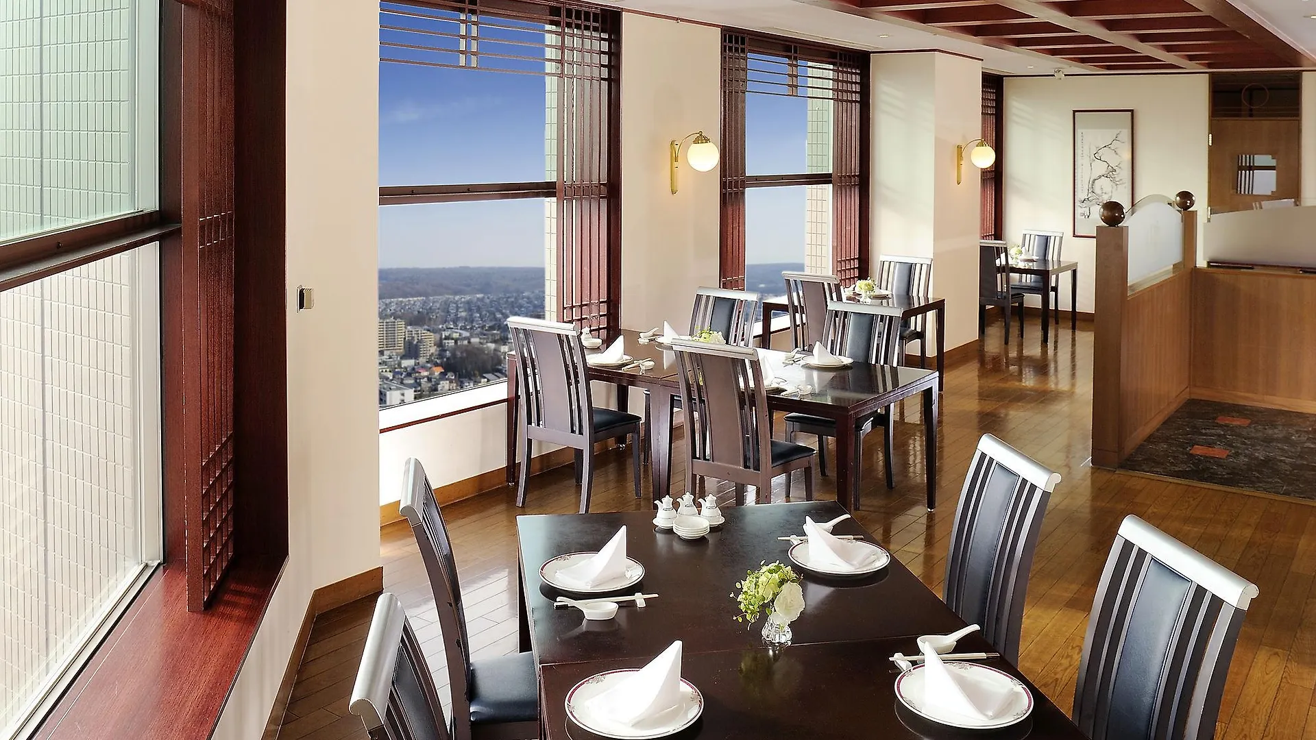Hotel Emisia Sapporo